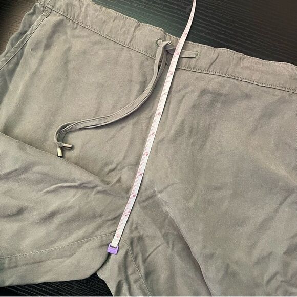 Lands’ End Mid Rise Straight Leg Green Pants Women’s 4 - Picture 11 of 12